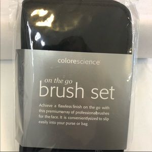 Colorescience on the go brush set. NWT